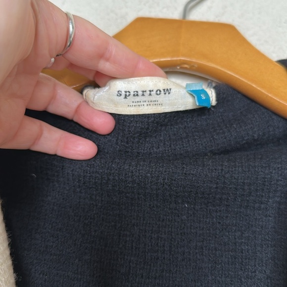 Anthropologie Sparrow One Snap Wrap Cardigan Sweater Size Small Merino Wool - Picture 3 of 7